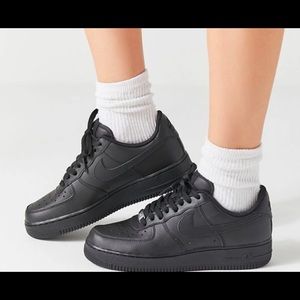 Black Nike Air Forces